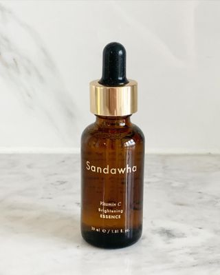 스킨큐어 산다화 비타민c 화이트닝 에센스 30ml — 5점을 준 리뷰어가 2021년 8월 올린 사용 사진
