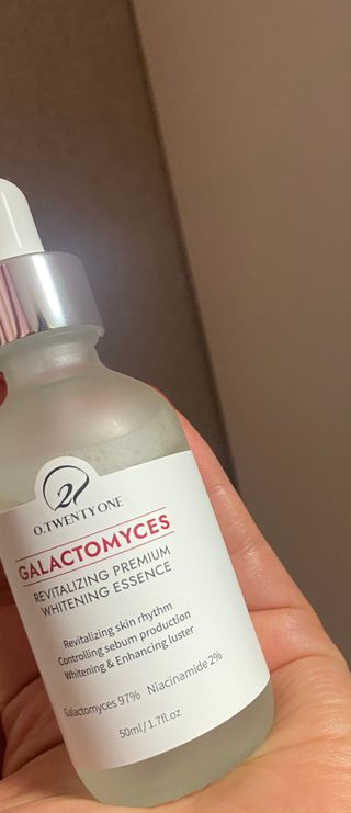 오투에니원 갈락토미세스 리바이탈라이징 프리미엄 화이트닝 에센스 50ml — 5점을 준 리뷰어가 2023년 2월 올린 사용 사진