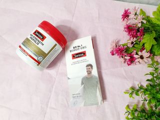 Swisse 스위스 고함량 프로폴리스 2,000mg 210정 — 5점을 준 리뷰어가 2021년 5월 올린 사용 사진
