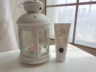 냉장고에 넣어요, 붉은 트러블 피부 다음날 진정되요 [버진팜스 푸딩수딩아토] — 5점을 준 리뷰어가 2021년 8월 올린 사용 사진
