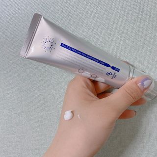 닥터스피지에이 닥터스 피지에이 딥 케어 모이스처라이징 크림 — 5점을 준 리뷰어가 2021년 6월 올린 사용 사진