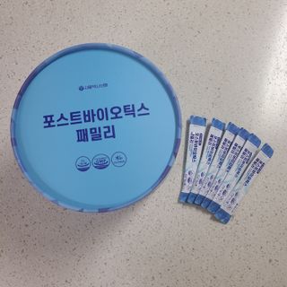 서울약사신협_포스트바이오틱스패밀리_5g x 100포 — 5점을 준 리뷰어가 2021년 3월 올린 사용 사진
