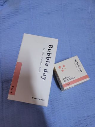 버블데이 아로마/과일 거품 입욕제 — 5점을 준 리뷰어가 2021년 7월 올린 사용 사진