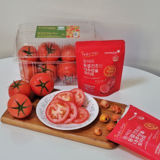 레드닥터 완숙토마토 + 통째로 동결건조한 대추방울토마토 — 5점을 준 리뷰어가 2022년 11월 올린 사용 사진