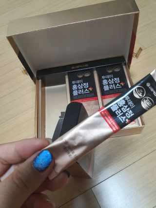 서울약사신협_투데이홍삼정플러스스틱_10g x 30포 — 4.5점을 준 리뷰어가 2021년 1월 올린 사용 사진
