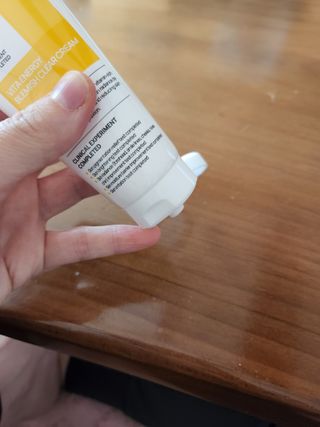 랑벨 비타 에너지 잡티 크림 75ml (피부 속 기미완화크림) — 4점을 준 리뷰어가 2022년 5월 올린 사용 사진