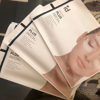 아이디플라코스메틱 아이디 페이스핏 플러스 패치 v2 — 5점을 준 리뷰어가 2020년 12월 올린 사용 사진