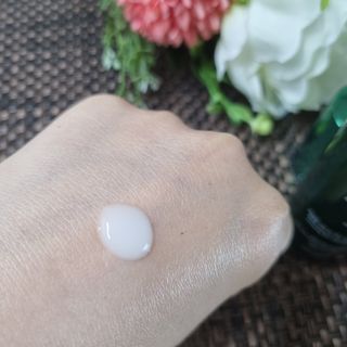 레츄얼 베르디올 더 리바이탈라이징 세럼 — 5점을 준 리뷰어가 2022년 4월 올린 사용 사진