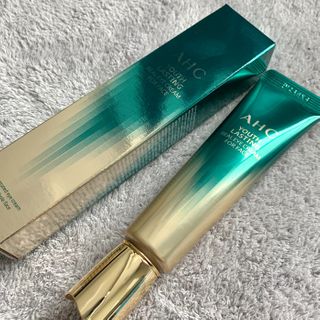 [NEW 탄력유턴 아이크림] AHC 유스 래스팅 리얼 아이크림 포 페이스 — 5점을 준 리뷰어가 2021년 3월 올린 사용 사진
