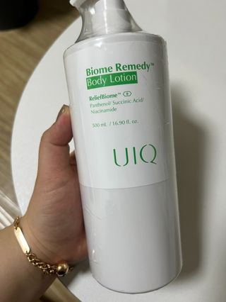 유이크 바이옴 레미디 바디 로션 — 5점을 준 리뷰어가 2022년 11월 올린 사용 사진