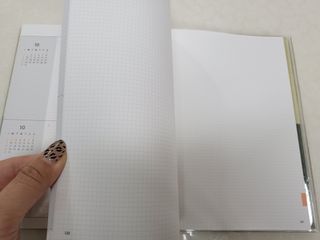 리훈 2022년 아이라이크 다이어리 — 4점을 준 리뷰어가 2021년 10월 올린 사용 사진