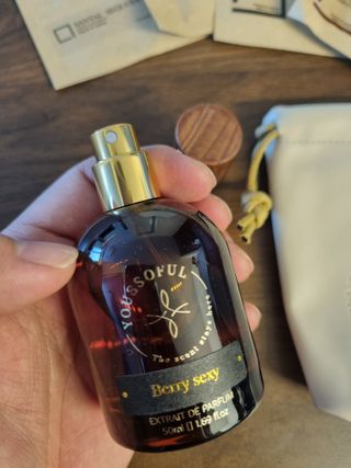 유쏘풀 익스프레 드 퍼퓸 50ml 4종  [세인트 모리츠] [베리섹시] [상탈 세콰이아] [엠포리아 코튼] 중 택 1 — 5점을 준 리뷰어가 2022년 3월 올린 사용 사진