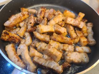 찐신선 한끼한팩 미국 냉동 목살 & 네덜란드 냉동 삼겹살 SET — 5점을 준 리뷰어가 2021년 11월 올린 사용 사진