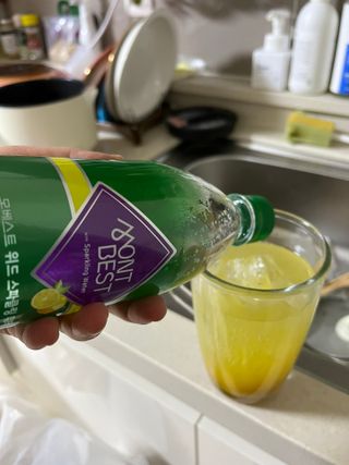 몽베스트 Montbest with Sparkling water Lemon OR Lime 20병(랜덤) — 5점을 준 리뷰어가 2021년 10월 올린 사용 사진
