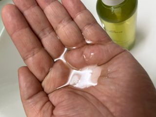 스킨큐어 산다화 순한 클렌징 동백 오일 200ml — 4점을 준 리뷰어가 2023년 5월 올린 사용 사진