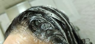 닥터시드 페퍼민트 앤 레몬 비건 비듬케어 쿨 탈모 샴푸 (1000ml) — 4점을 준 리뷰어가 2023년 7월 올린 사용 사진
