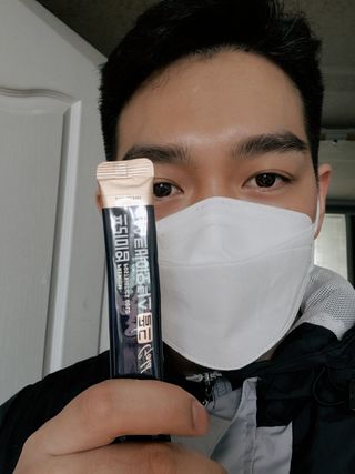 서울약사신협_프리미엄포스트바이오틱스골드_5g x 50포 — 5점을 준 리뷰어가 2021년 3월 올린 사용 사진