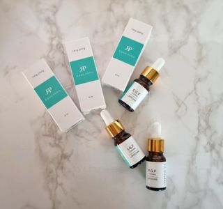 랑팡 EGF+FGF+IGF10ppm 리포좀 앰플 원액 10ml — 5점을 준 리뷰어가 2021년 10월 올린 사용 사진