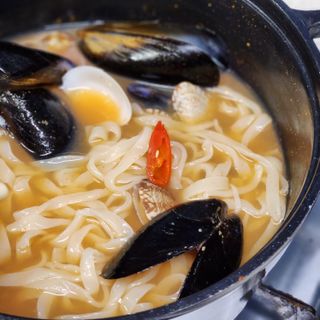 [푸딩팩토리] 바지락홍합탕 500g / 얼큰바지락홍합탕 590g — 5점을 준 리뷰어가 2022년 10월 올린 사용 사진