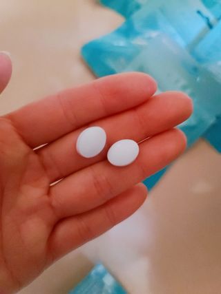 입 냄새 완화에 도움을 주는 에티켓 캔디 앳캔디 스트롱민트 — 5점을 준 리뷰어가 2021년 1월 올린 사용 사진