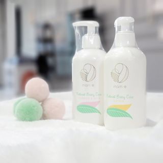 mom e 맘이 내추럴 베이비 케어 샴푸앤바스+로션 — 5점을 준 리뷰어가 2021년 1월 올린 사용 사진