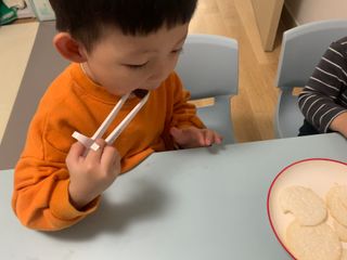 칩스틱 과자젓가락 게이밍젓가락 2ea / KC인증 식품용 — 3점을 준 리뷰어가 2021년 11월 올린 사용 사진