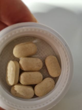 프리마인 평생 써야하는 관절의 건강을 위한 완벽설계 솔루션 관절n마디케어 플러스 120정 — 5점을 준 리뷰어가 2021년 10월 올린 사용 사진