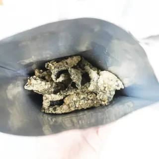 오봉산꽃부각 [만나식품] 오봉산 꽃부각 3가지 맛(오리지널, 새우맛, 매운고추맛) — 5점을 준 리뷰어가 2022년 12월 올린 사용 사진