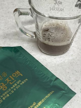 광동생활건강 광동 명품 녹용진액 50mL x 30포 — 5점을 준 리뷰어가 2023년 4월 올린 사용 사진