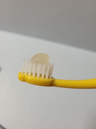 닥터데디스 안심불소 튼튼치약(청포도, 민트 중 택 1) 60g + 여행용 미니 치약 15g — 5점을 준 리뷰어가 2022년 7월 올린 사용 사진