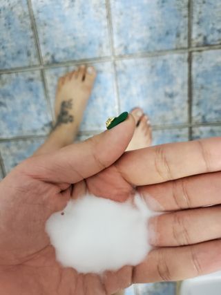 [후르디아] 아보카도 약산성 비건 여성 청결제 — 5점을 준 리뷰어가 2021년 4월 올린 사용 사진