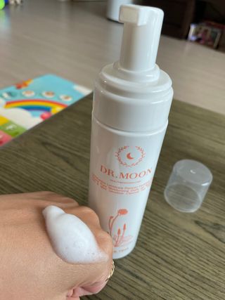 MF프리 [닥터문] 유산균 락토케어 질경초 여성청결제 200ml (폼타입) — 5점을 준 리뷰어가 2022년 9월 올린 사용 사진