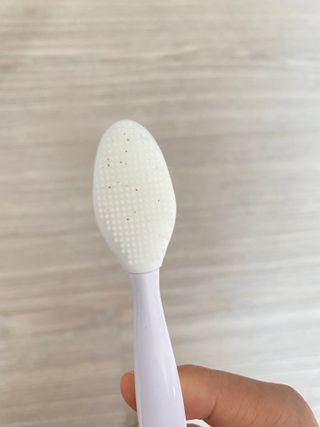 [자유펫] 고양이 턱드름 여드름 예방 및 제거 세트, 블랙씨드케어박스 — 5점을 준 리뷰어가 2021년 10월 올린 사용 사진