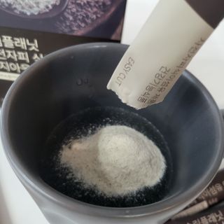 슬림플래닛 차전자피 식이섬유 이지아웃 — 5점을 준 리뷰어가 2021년 9월 올린 사용 사진