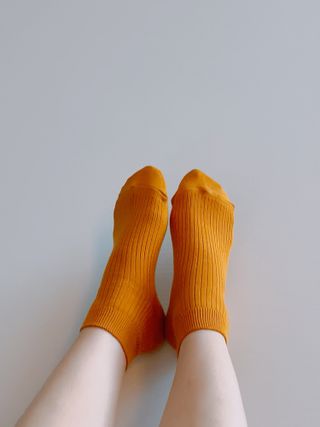 [사이즈가 있는 양말 필로이] 남/여 골지 발목 양말 4족 세트 남【S, M, L, XL】여【S, M, L】_컬러 랜덤 — 5점을 준 리뷰어가 2022년 6월 올린 사용 사진