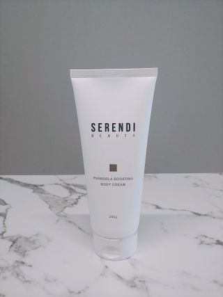 세렌디뷰티 퓨어델라 부스팅 바디크림 — 4.5점을 준 리뷰어가 2021년 8월 올린 사용 사진