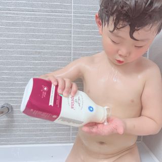 카프리나 프레쉬 산양밀크 어메이징 바디워시 500ml (오리지널향) — 3.5점을 준 리뷰어가 2023년 5월 올린 사용 사진