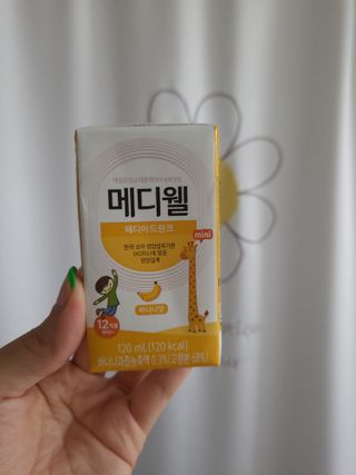 메디웰 페디아드링크 미니 바나나맛 — 5점을 준 리뷰어가 2022년 8월 올린 사용 사진