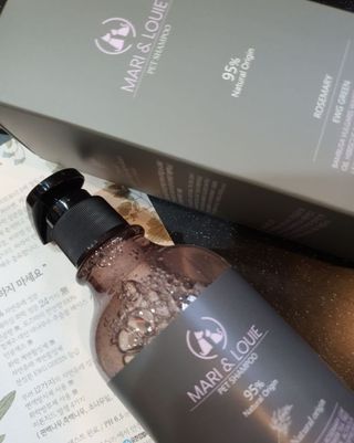 마리앤루이펫샴푸 [mari and louie pet shampoo] — 5점을 준 리뷰어가 2021년 5월 올린 사용 사진