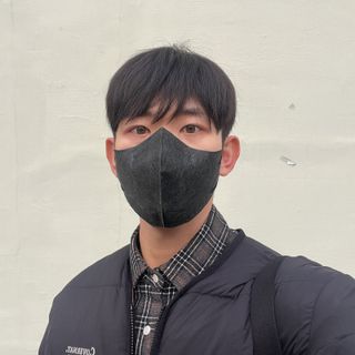 [케이퓨리] 케이퓨리 항균 구리마스크 15매 (대형/중형/키즈) — 5점을 준 리뷰어가 2023년 1월 올린 사용 사진