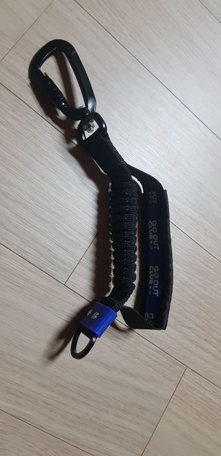 베이컨박스 [BACON] 고아웃클럽 산책 안전벨트 리뉴얼 - 중,대형견용 — 5점을 준 리뷰어가 2021년 12월 올린 사용 사진
