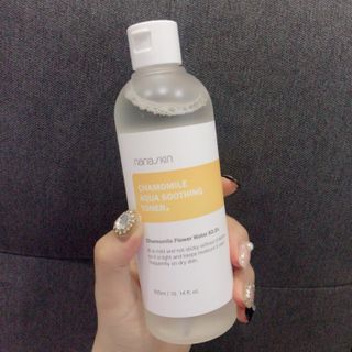 나나스킨 캐모마일아쿠아수딩토너 — 5점을 준 리뷰어가 2021년 5월 올린 사용 사진