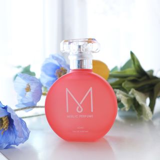 자연스러운 샴푸향이 나는 메블릭퍼퓸 케라 50ml +상큼달달한 라즈베리향이 나는 메블릭퍼퓸 라즈베리 50ml — 5점을 준 리뷰어가 2022년 9월 올린 사용 사진