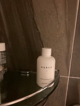 [HUREX] 휴렉스 볼류마이징 탈모완화 기능성 샴푸 150ml x 2개 — 4.5점을 준 리뷰어가 2021년 9월 올린 사용 사진