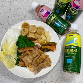 더그레잇티 콤부차 [매일유업] 더그레잇티 44kcal 콤부차 300ml *12개입 (오리지널 6개+베리리치 6개) — 4점을 준 리뷰어가 2023년 7월 올린 사용 사진