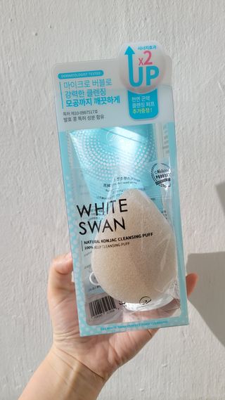 오투에니원 화이트 스완 퍼펙트 폼 클렌징 150g 퍼프증정 — 4점을 준 리뷰어가 2023년 1월 올린 사용 사진