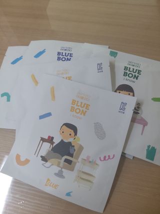 [블루 본 아이노우] 유아용 컬러마스크 40 PCS SET 2중 택 1 — 5점을 준 리뷰어가 2021년 5월 올린 사용 사진
