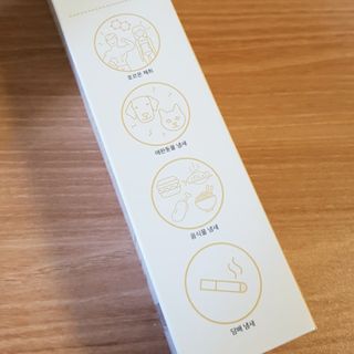 [엠메이데이] 드레스클리어 퍼퓸 스프레이 300ml 프리지아 가든향+프리지아 파출리향 — 5점을 준 리뷰어가 2022년 1월 올린 사용 사진
