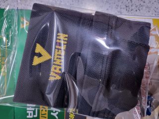반테린서포터 손목 — 5점을 준 리뷰어가 2022년 4월 올린 사용 사진