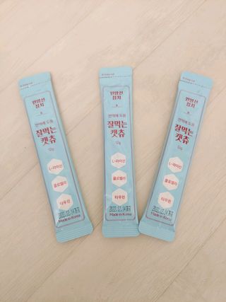 페페로니 잘 먹는 캣츄 - 원양선 참치 24개입 — 5점을 준 리뷰어가 2021년 10월 올린 사용 사진